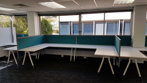 Cube 30 Screen System