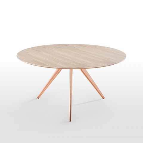 EONA round table with ash coloured tabletop and pink salt-colored legs