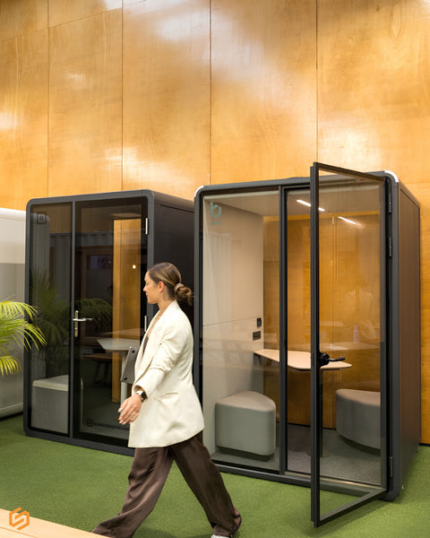 Bureau One+ Acoustic Booths | Focus and Meet Configurations