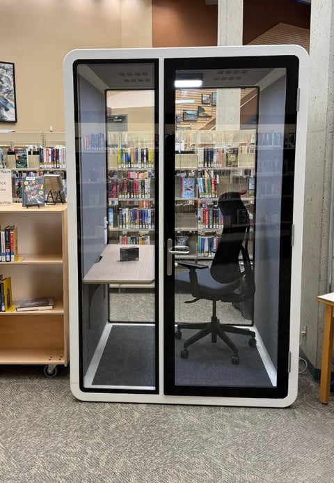 Bureau One+ Acoustic Booths | Focus and Meet Configurations