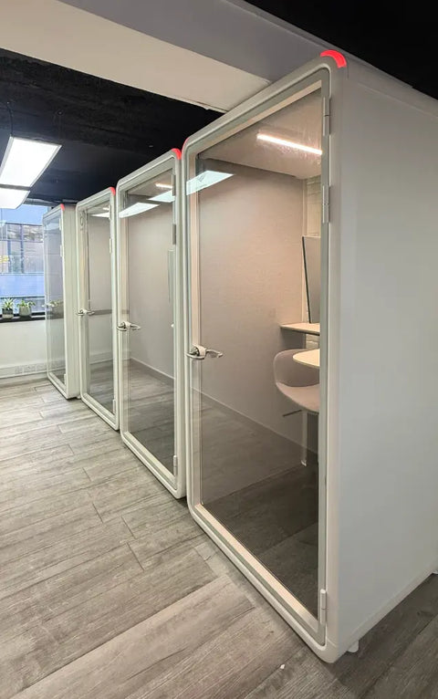 Bureau One Stand Acoustic Booth